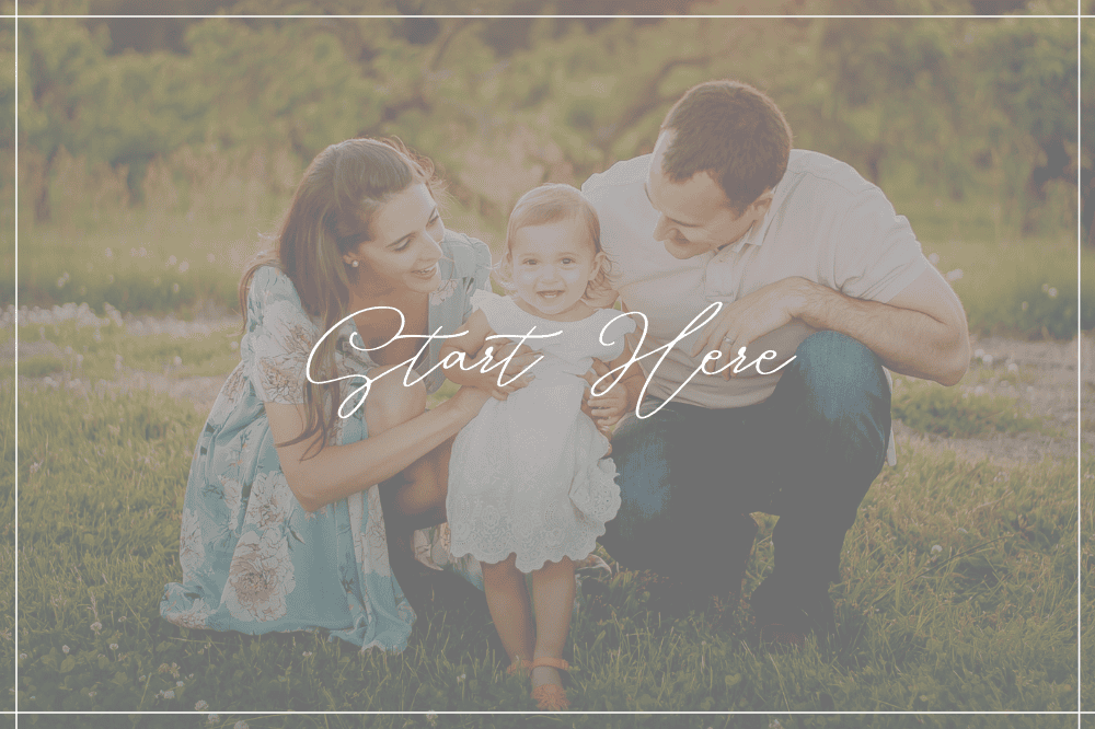 Philadelphia newborn and family photographer fully vaccinated